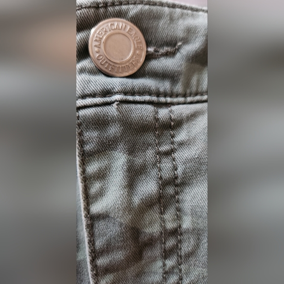 American Eagle Jeans Women's 12 Camouflage Mid-Rise Skinny Stretch Pants 34x28 - Picture 9 of 11